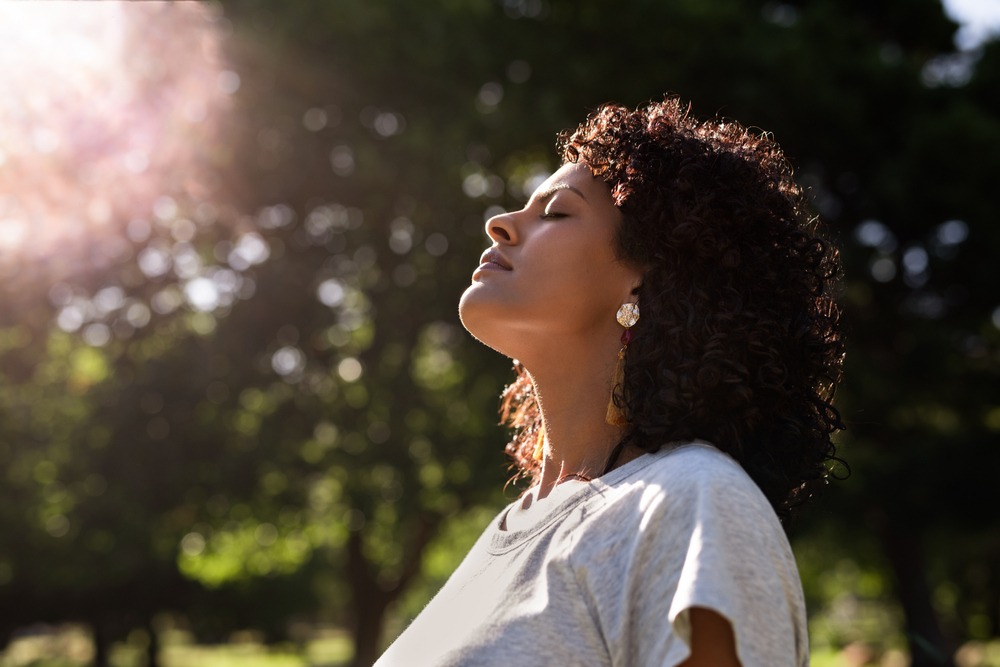 Practice mindfullness to avoid negative thoughts.